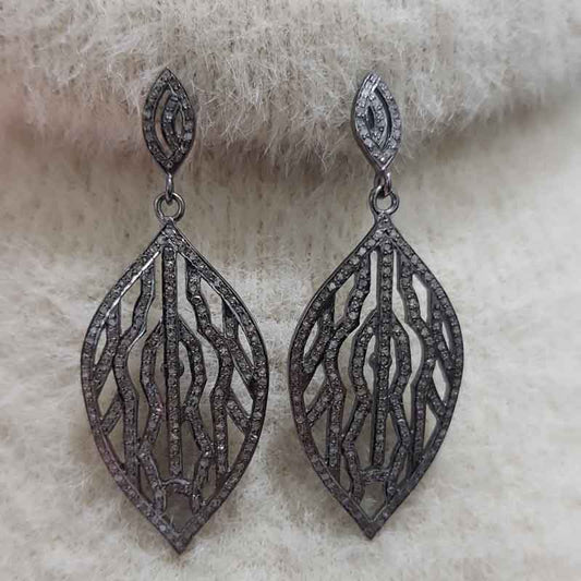 Unique Designer Leaf Style Earrings, Amazing Style Earrings For Wife, Gift For Love