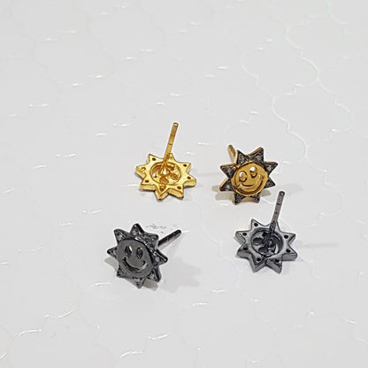 These exquisitely crafted Smile Designer Charming Small Studs will make the perfect gift for your beloved mother or a special anniversary celebration. Silver Jewelry