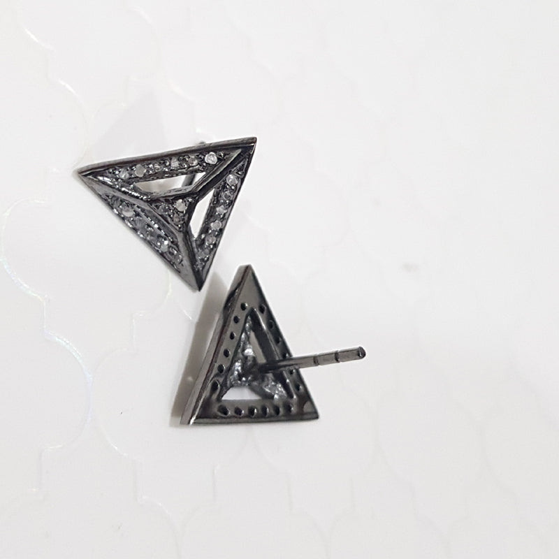 Stunning Arrowhead Designed Stud, Silver Jewelry, Minimalist Studs, Gift For Sister