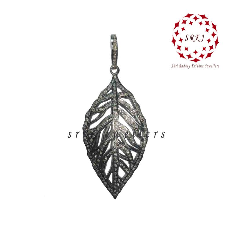 Black Beautiful Leaf Pendant with Pave Layers, Stylish Leaf Pendant, Silver Jewelry, Designer Leaf Pendant