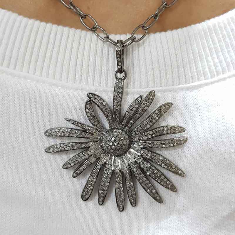 Beautiful Design Flower Pendant,  Silver Pendant, Flower Handmade Pendant