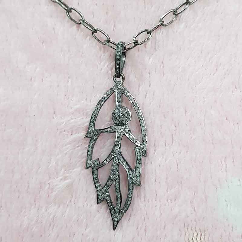 Looking Beautiful Leaf Pendant, Leaf Design Pendant, 925 Silver Jewelry