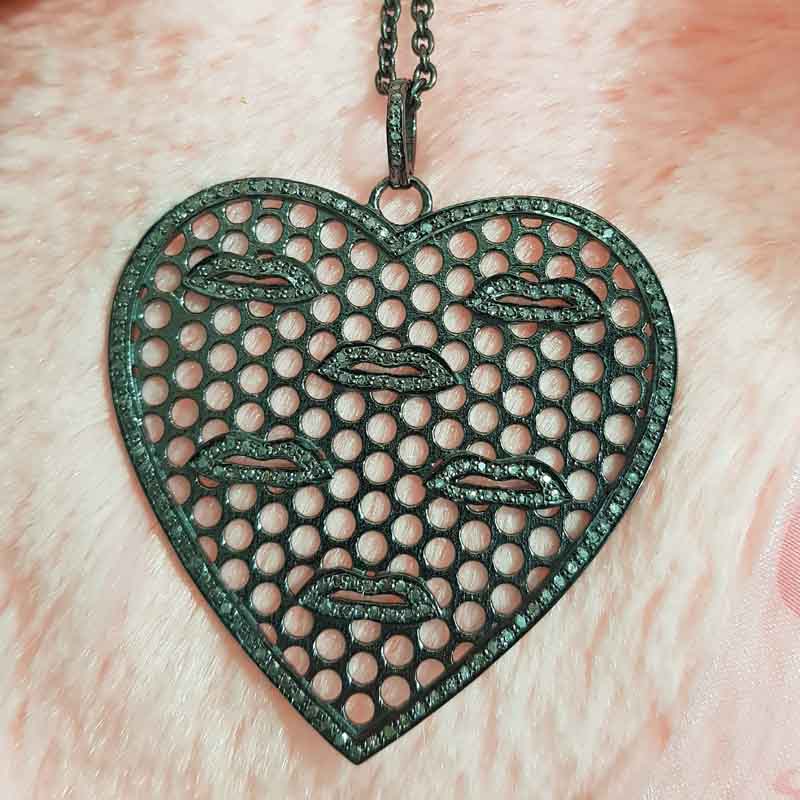 Designer Heart With Pave Lips Pendant, Attractive heart Necklace, Gift For Lover