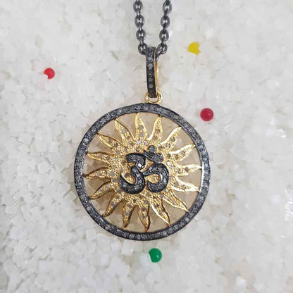 Good Looking Handmade Designer Ohm Pendant, Fancy Design, Ohm Round Shape Design