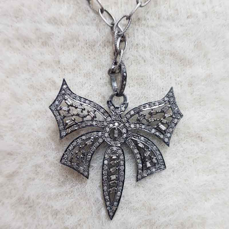 Glorious Butterfly Pendant Necklace, Beautiful butterfly Shape, Wedding Gift, Silver Jewelry