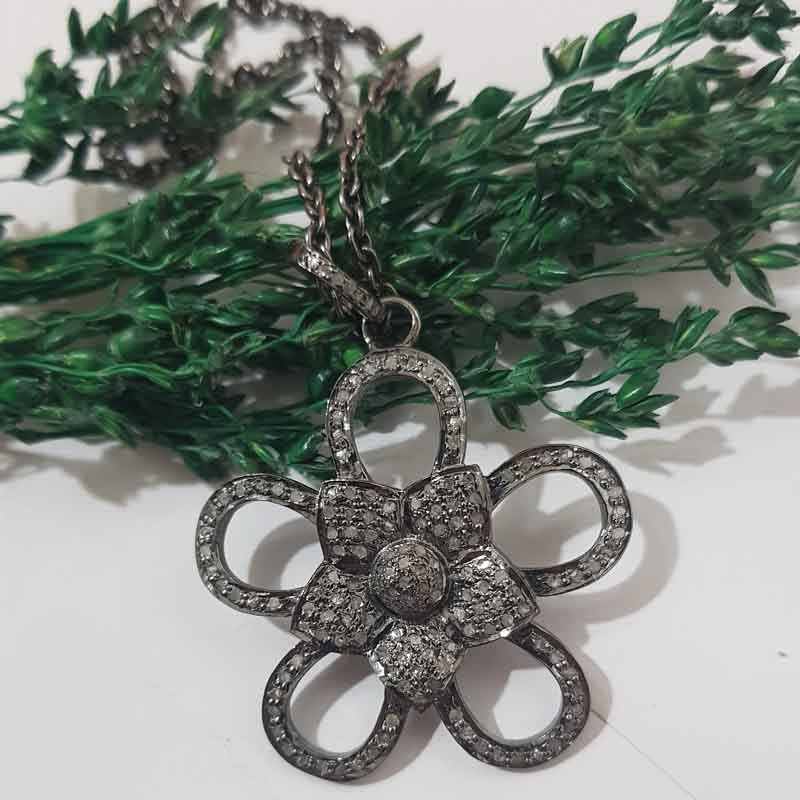 Good Looking Handmade Designer Flower Pendant, Stunning Flower Necklace, Silver Jewelry