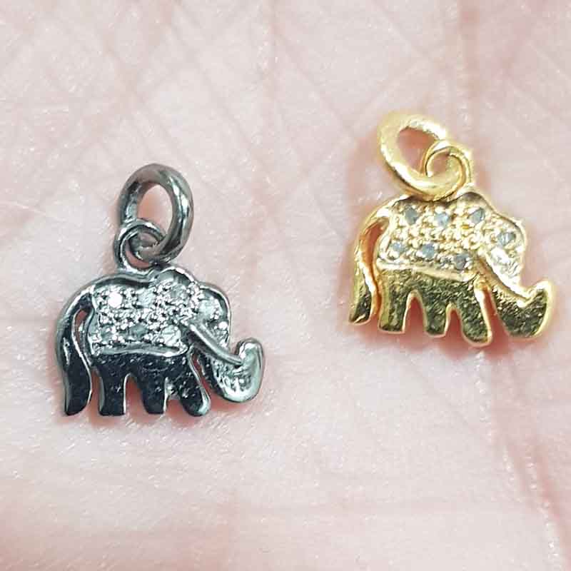 Small Beautiful Elephant Charm, minimalist Animal Necklace, Gift For Someone