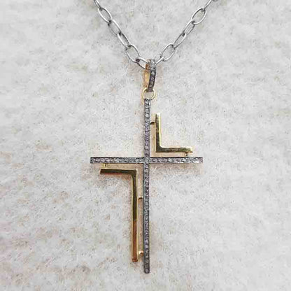 Good Looking Handmade Designer Cross Pendant, Classic And Shiny Necklace, Gift For Someone