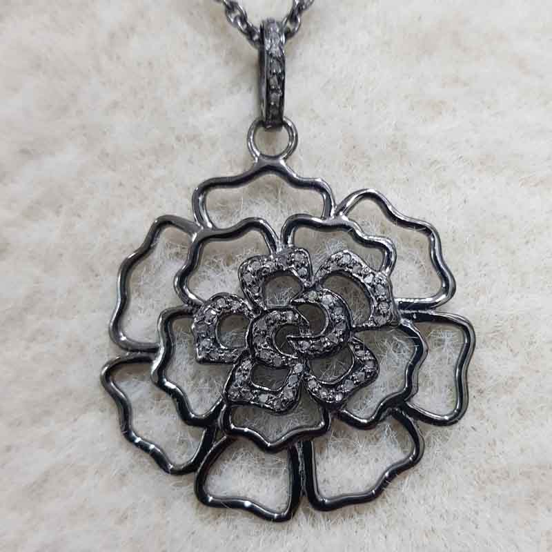 Beautifully Designed Flower Pendant, Floral Dreams Pendant, Gift For Sister, Birthday Gift