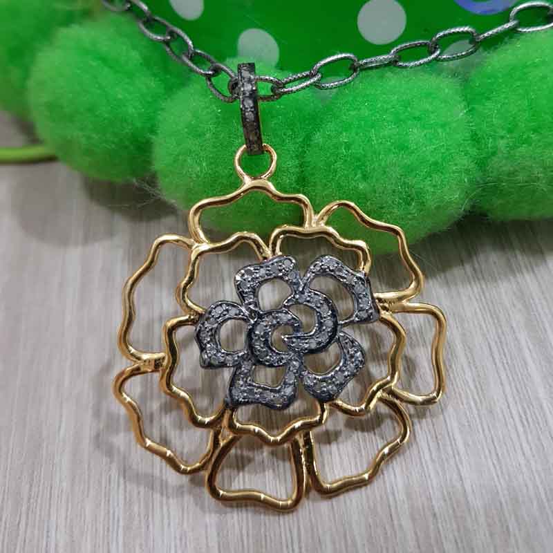 Beautifully Designed Flower Pendant, Floral Dreams Pendant, Gift For Sister, Birthday Gift