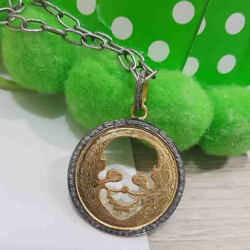 Glorious Designer Skull In Round Disk Pendant, Halloween Special Gift, Silver Jewelry