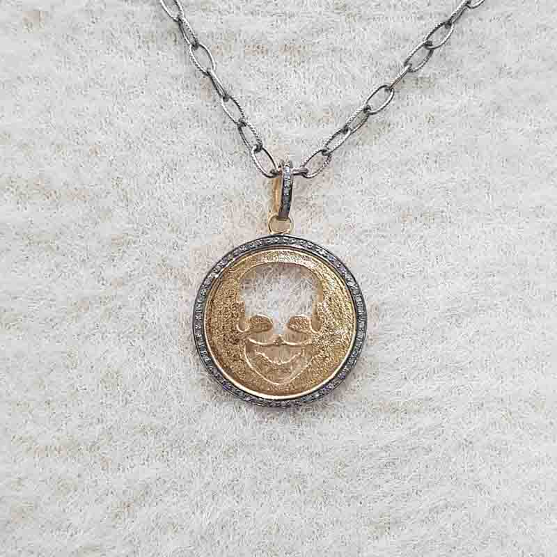 Glorious Designer Skull In Round Disk Pendant, Halloween Special Gift, Silver Jewelry