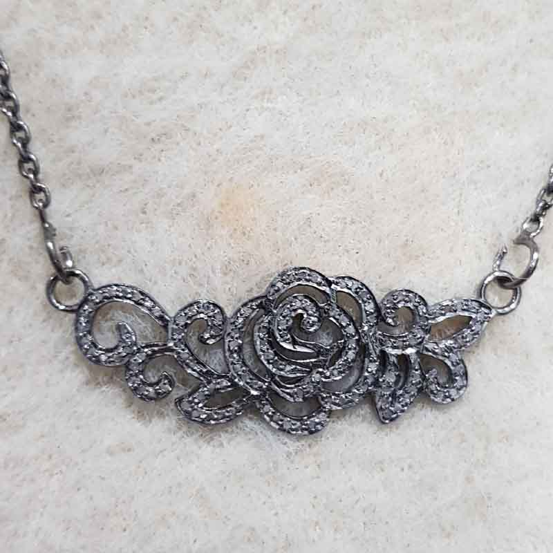 Sizzling Fancy Style 925 Sterling Silver Pendant, Flower Necklace, Silver Jewelry